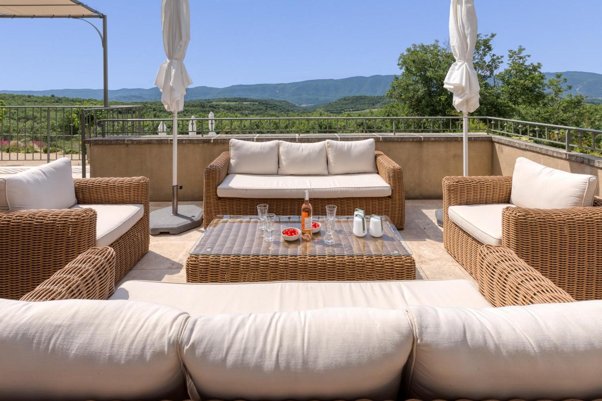 Bastide De Viens - Vue Luberon, Piscine Chauffee, Boulodrome Βίλα Εξωτερικό φωτογραφία